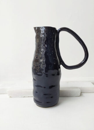 ater-portuguese-handmade-ceramics-black-bottle-scar-id